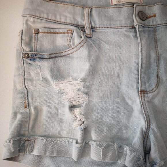 Garage Denim Stretch Ladies Size 9 Light Wash Distressed Jean Shorts - Picture 4 of 11